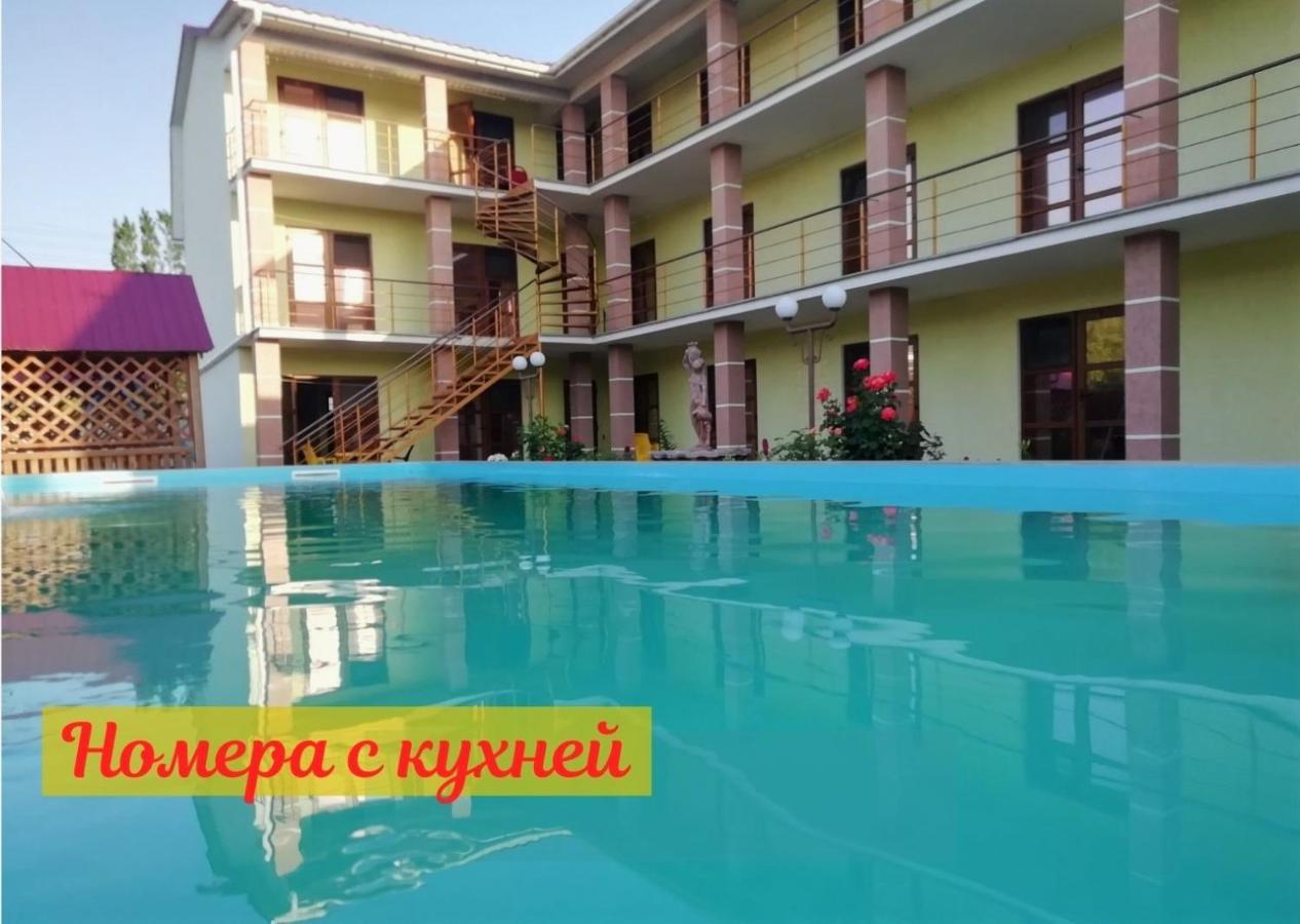 Aparthotel Solnechnaia Dacha Zatoka Zewnętrze zdjęcie